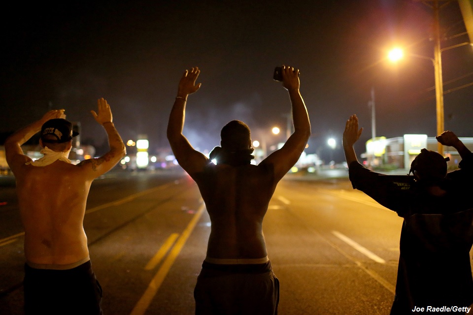 St-Louis-Rams-Hands-Up-002